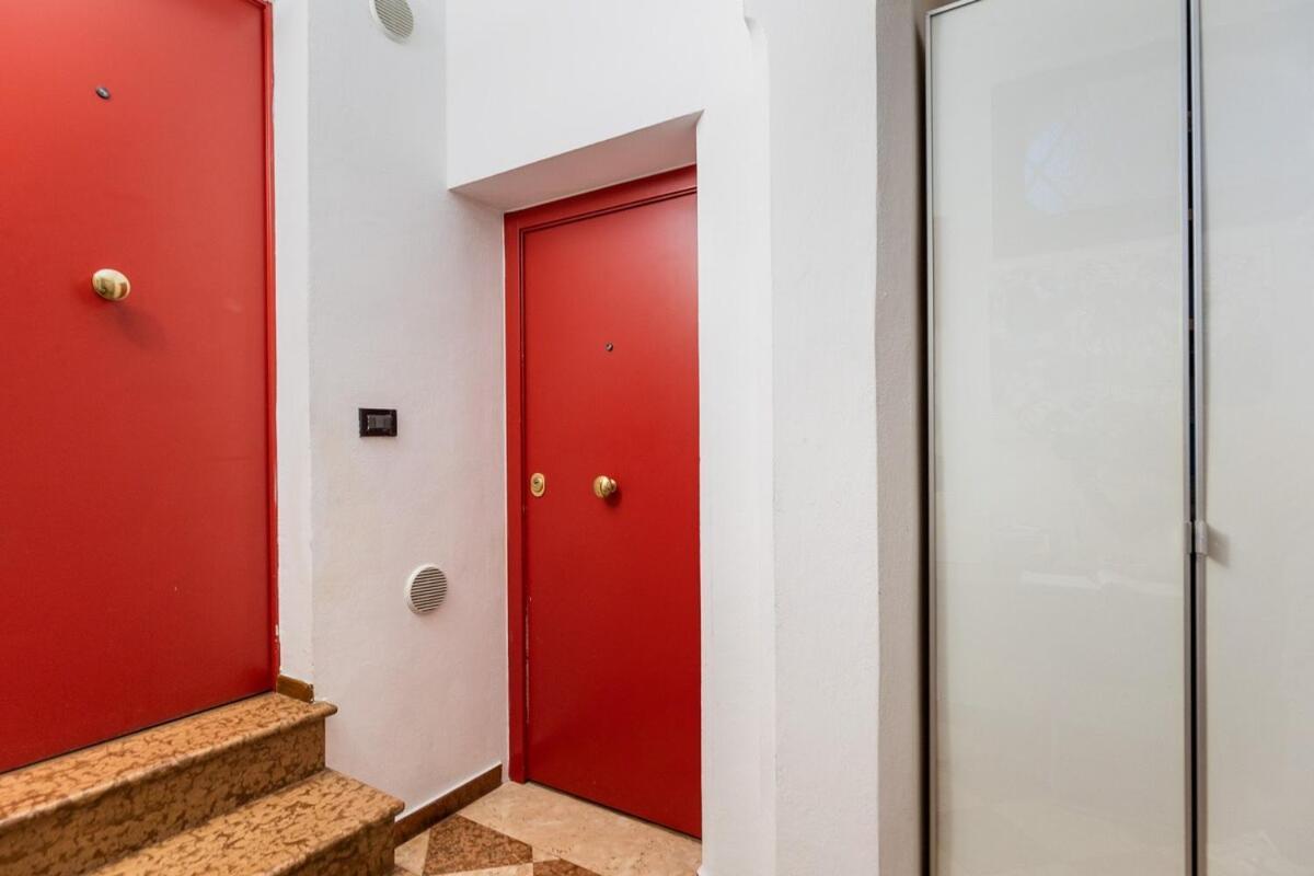 Monolocale Sui Tetti Di Bologna - Via Indipendenza Apartment ภายนอก รูปภาพ