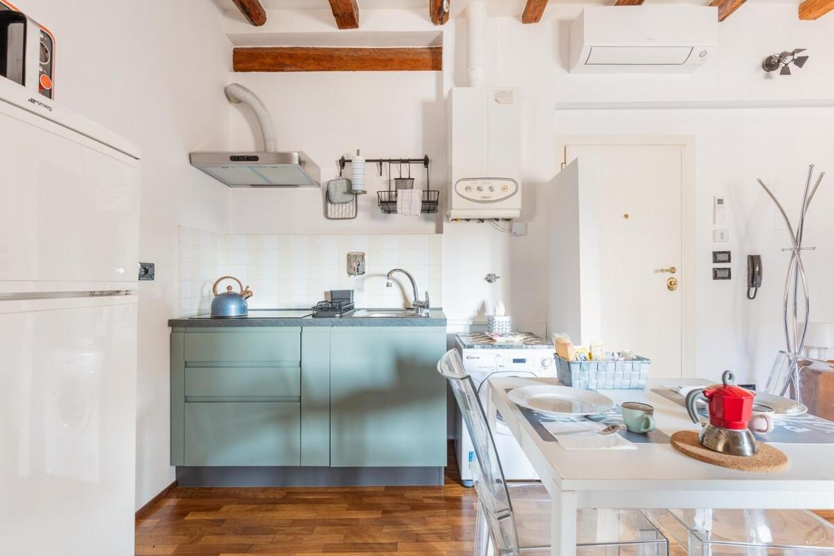 Monolocale Sui Tetti Di Bologna - Via Indipendenza Apartment ภายนอก รูปภาพ