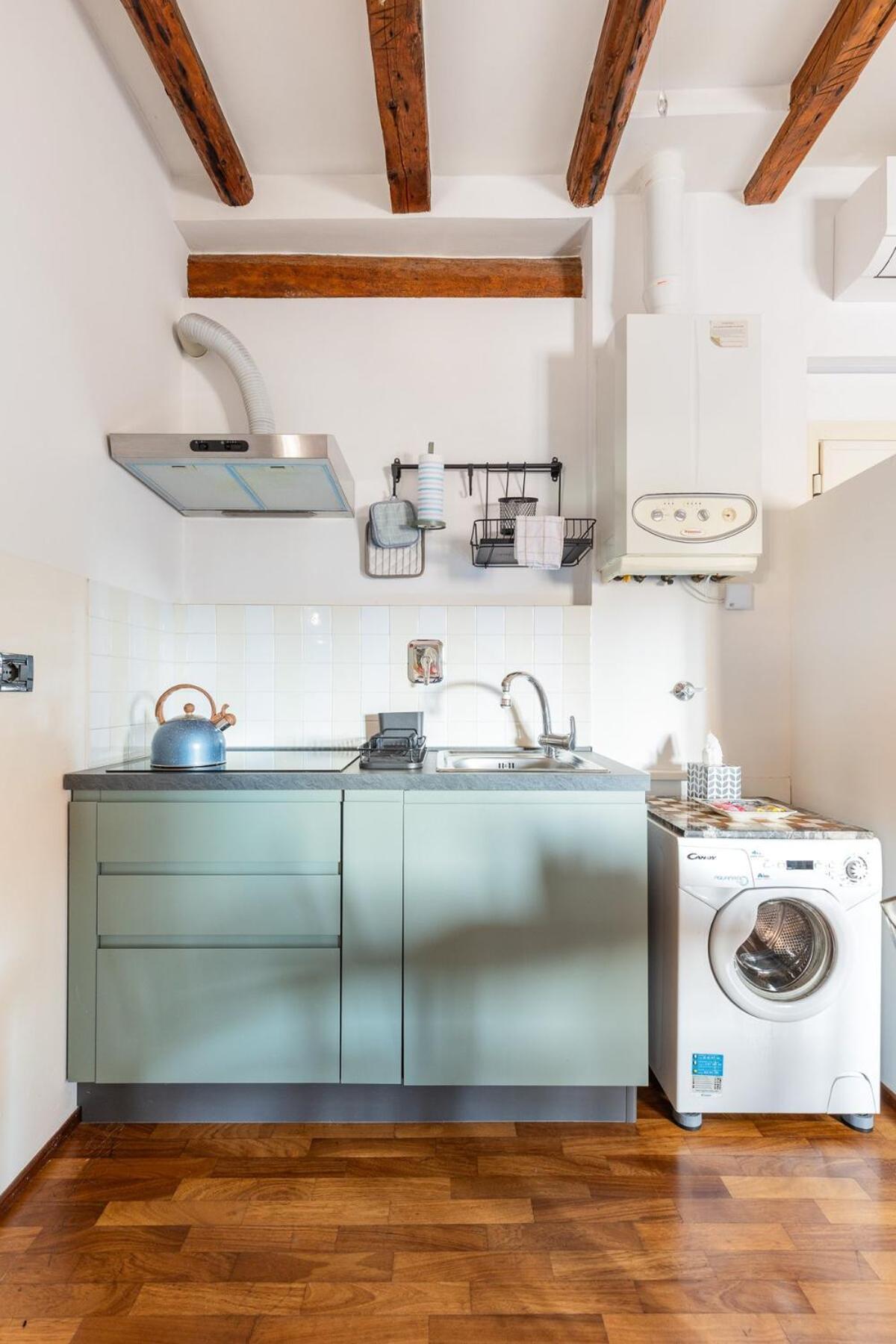 Monolocale Sui Tetti Di Bologna - Via Indipendenza Apartment ภายนอก รูปภาพ